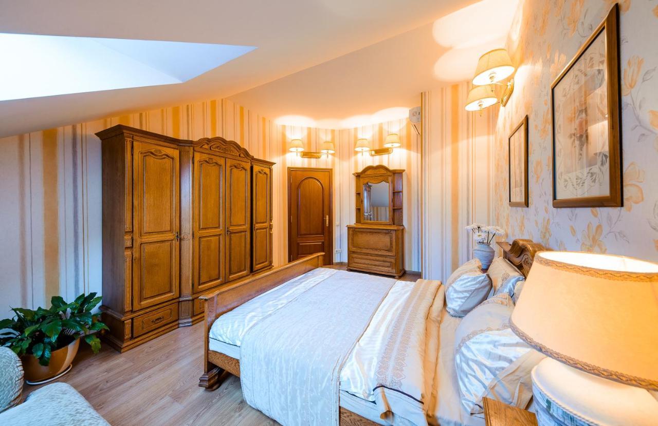 Boutique Apart-Hotel Sherborne Kiev Extérieur photo