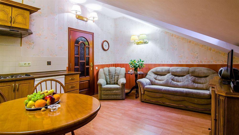 Boutique Apart-Hotel Sherborne Kiev Extérieur photo