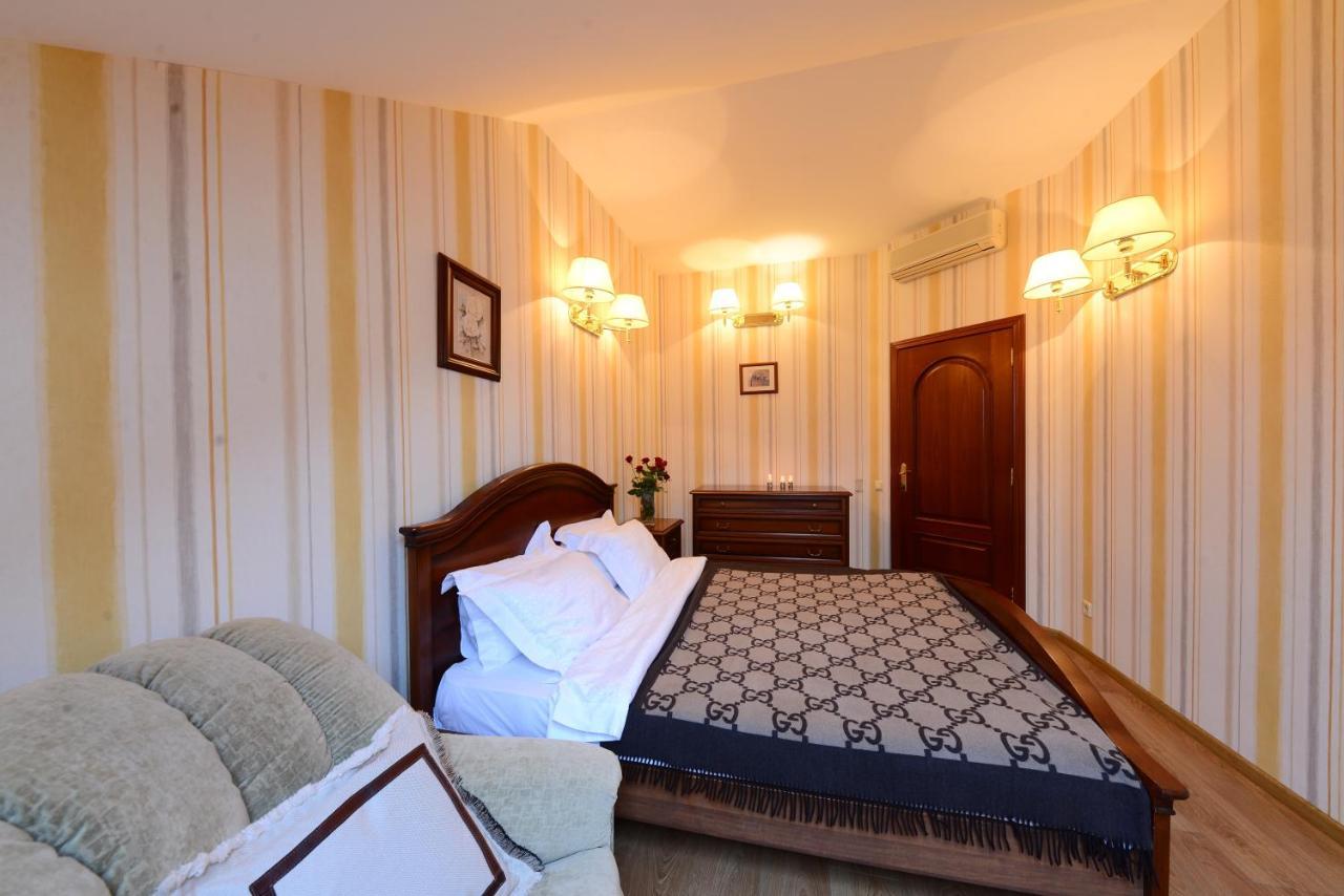 Boutique Apart-Hotel Sherborne Kiev Extérieur photo