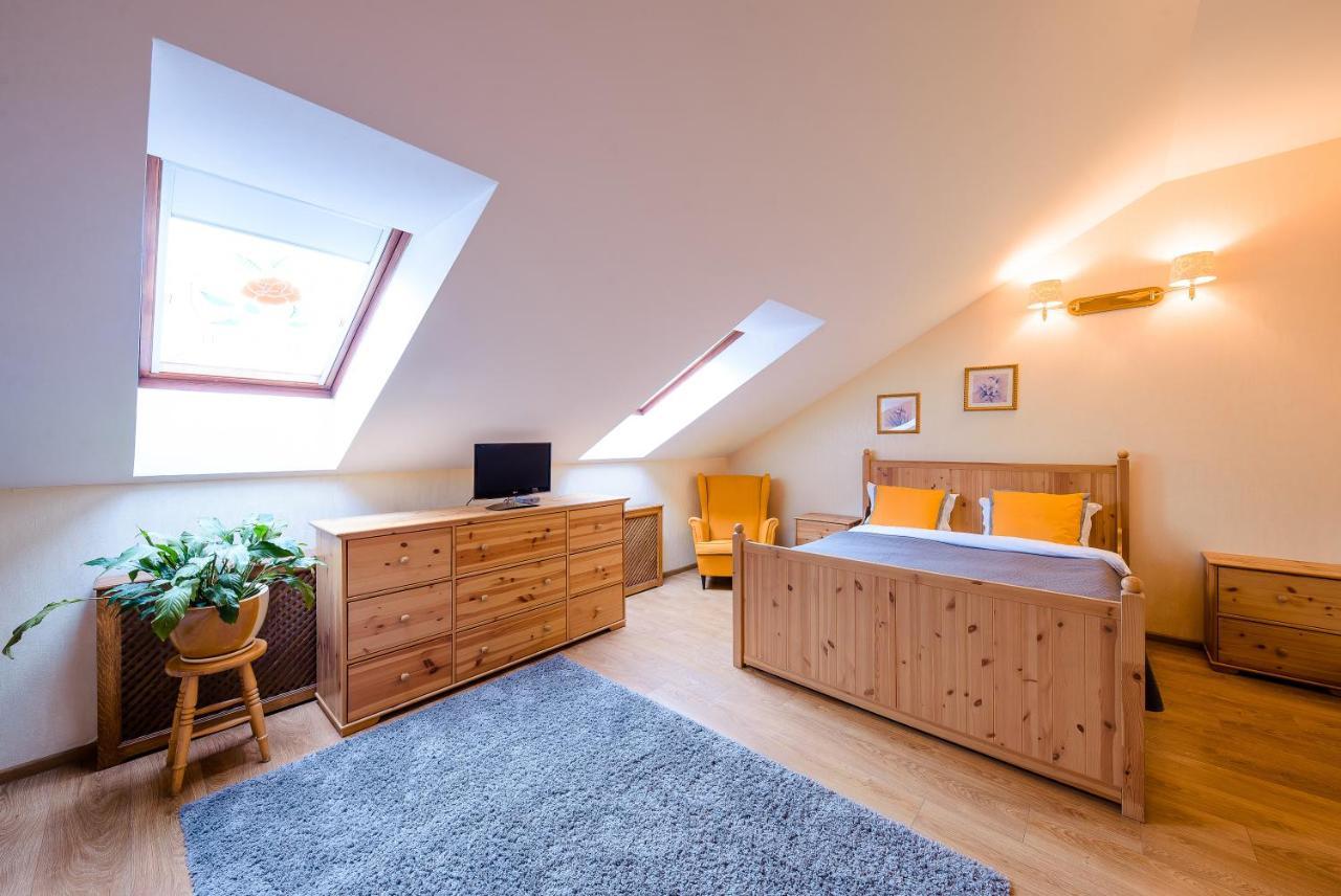 Boutique Apart-Hotel Sherborne Kiev Extérieur photo