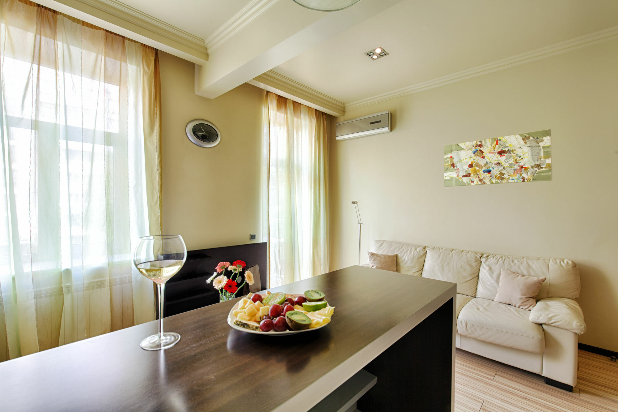 Boutique Apart-Hotel Sherborne Kiev Extérieur photo